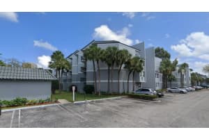 2000 N Congress Avenue 211, West Palm Beach