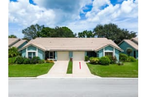 4166 Gator Trace Villas Circle B, Fort Pierce, FL 34982 - MLS#R11116048