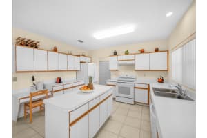 10282 Hunt Club Ln, Palm Beach Gardens, FL 33418, Sold 08/15/25