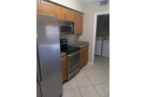 6410 Emerald Dunes Drive 307, West Palm Beach, FL 33411 Sold 10/31/25