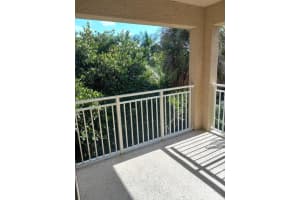 6410 Emerald Dunes Drive 307, West Palm Beach, FL 33411 Sold 10/31/25