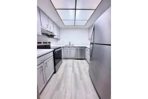 665 Enfield Street, Boca Raton, FL 33487 - MLS#R11116093