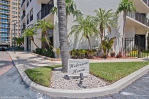 5420 N Ocean Drive 1102, Singer Island