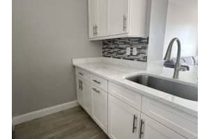 630 S Sapodilla Avenue 431, West Palm Beach, FL 33401 - MLS#R11116196