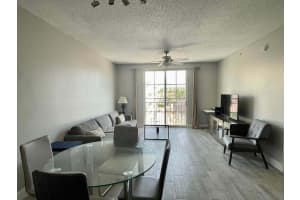630 S Sapodilla Avenue 431, West Palm Beach, FL 33401 - MLS#R11116196