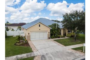 100 Salazar Lane, Sebastian