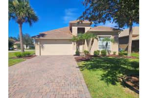 377 NW Stratford Lane, Port Saint Lucie, FL 34983 Sold 09/22/25