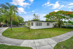 12805 NW 6th Avenue, North Miami, FL 33168 - MLS#R11116237