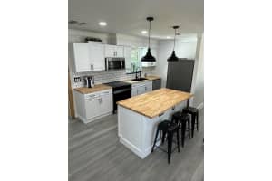 175 SW Cabana Point Circle, Stuart, FL 34994 - MLS#R11116257