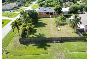 498 SW Namoit Place, Port Saint Lucie, FL 34953 Sold 08/29/25