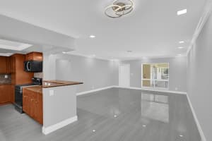 2755 NE 28th Avenue F2, Lighthouse Point, FL 33064 - MLS#R11116307