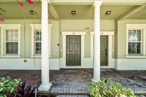 122 W Royal Palm Circle 102, Jupiter, FL 33458 Sold 11/13/25