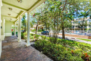 122 W Royal Palm Circle 102, Jupiter, FL 33458 Sold 11/13/25
