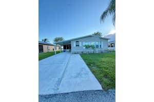 6563 Yedra Avenue, Fort Pierce