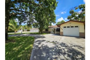 325 NW Rebecca Avenue, Port Saint Lucie, FL 34983 Sold 11/10/25