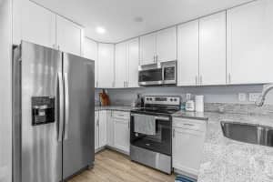 311 SW 7th Avenue, Delray Beach, FL 33444 - MLS#R11116331