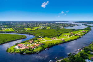 146 SE Fiore Bello, Port St. Lucie, FL 34952, Port Saint Lucie, FL 34952 - MLS#R11116335