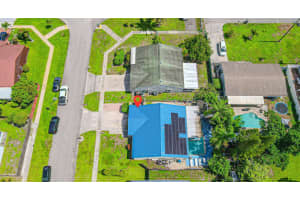 5018 E Canal Circle E, Lake Worth, FL 33467 - MLS#R11116340