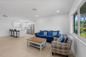 636 5th Street Street, Boynton Beach, FL 33435 - MLS#R11116354