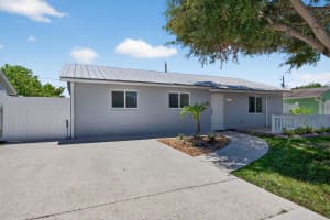 516 E Whitney Drive, Jupiter, FL 33458 Sold 10/31/25