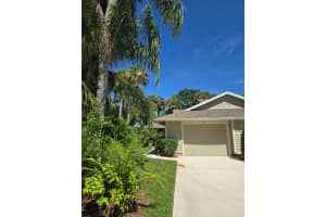 346 Vista Court, Vero Beach, FL 32962 Sold 09/17/25