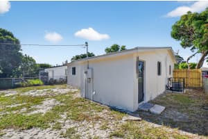 534 W Martin Luther King Jr Boulevard, Boynton Beach, FL 33435 - MLS#R11116369