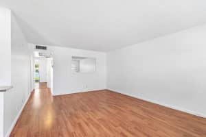 354 Chatham R, West Palm Beach, FL 33417 Sold 12/09/25