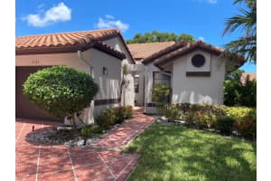 6141 Sunny Pointe Circle B, Delray Beach