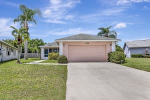 125 Arrowhead Circle, Jupiter