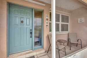 125 Arrowhead Circle, Jupiter, FL 33458 Sold 11/03/25