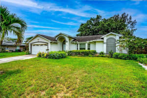 298 SW Eyerly Avenue, Port Saint Lucie, FL 34983 - MLS#R11116428