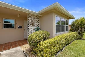 165 N High Point Boulevard D, Boynton Beach, FL 33435 Sold 09/26/25