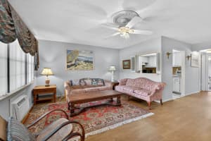 386 Sheffield P, West Palm Beach, FL 33417 - MLS#R11116437