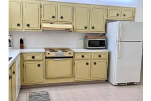 135 Amherst Lane, Lake Worth, FL 33467 - MLS#R11116443