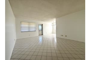 9 Hastings A, West Palm Beach, FL 33417 - MLS#R11116447