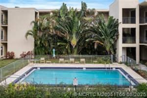 1950 NE Indian River Drive 205, Jensen Beach, FL 34957 - MLS#R11116451