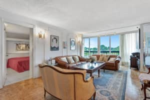 1732 Bridgewood Drive, Boca Raton, FL 33434 - MLS#R11116458