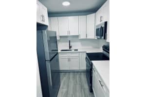 930 N 14 Court Apt 6, Hollywood, FL 33020 - MLS#R11116476