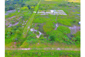 21594 NW 282nd Street, Okeechobee, FL 34972 - MLS#R11116481