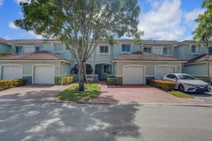 2005 Oakhurst Way, Riviera Beach, FL 33404 - MLS#R11116482