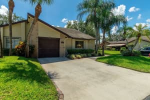 115 Ramblewood Circle, Royal Palm Beach