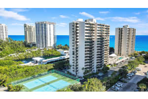 4200 Ocean Drive, Singer Island, FL 33404 - MLS#R11116541
