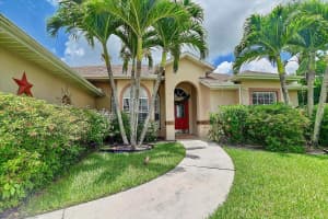 4013 SW Winslow Street, Port Saint Lucie, FL 34953 - MLS#R11116571