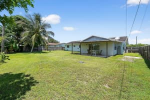 440 SE Sunnydale Lane, Port Saint Lucie, FL 34983 Sold 11/18/25