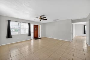 440 SE Sunnydale Lane, Port Saint Lucie, FL 34983 Sold 11/18/25