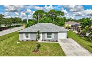 329 SW Ridgecrest Drive, Port Saint Lucie, FL 34953 - MLS#R11116619