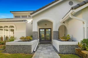 2155 Rabbit Hollowe Circle, Delray Beach, FL 33445 - MLS#R11116691