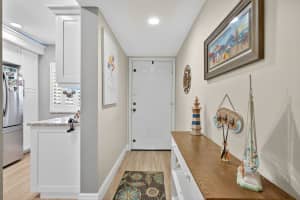 601 Seafarer Circle 201, Jupiter, FL 33477 - MLS#R11116704