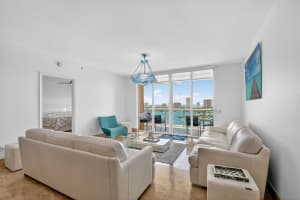 2640 Lake Shore Drive 1710, Singer Island, FL 33404 - MLS#R11116724