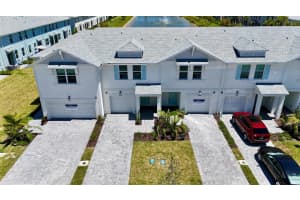 475 Salisbury Circle, Fort Pierce, FL 34982 - MLS#R11116731